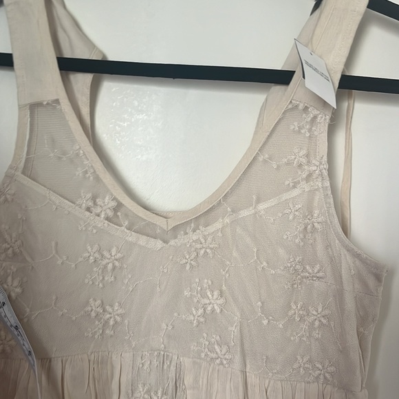 abercrombie and fitch mini flowly dress lace size X small lace - Picture 6 of 8